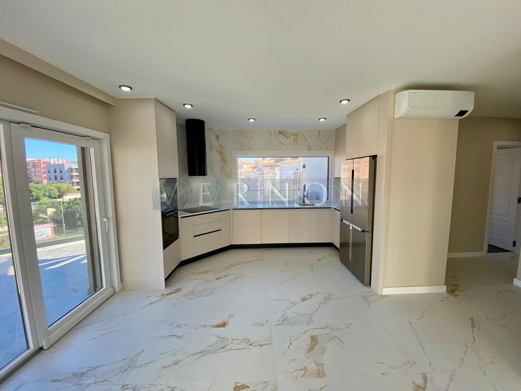 Property photo 1 of 30