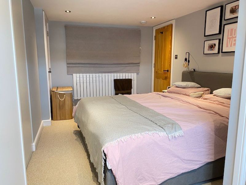 Property photo 3 of 13 Photo 11