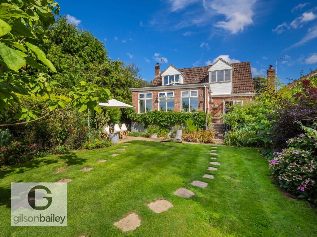 Property photo 1 of 26