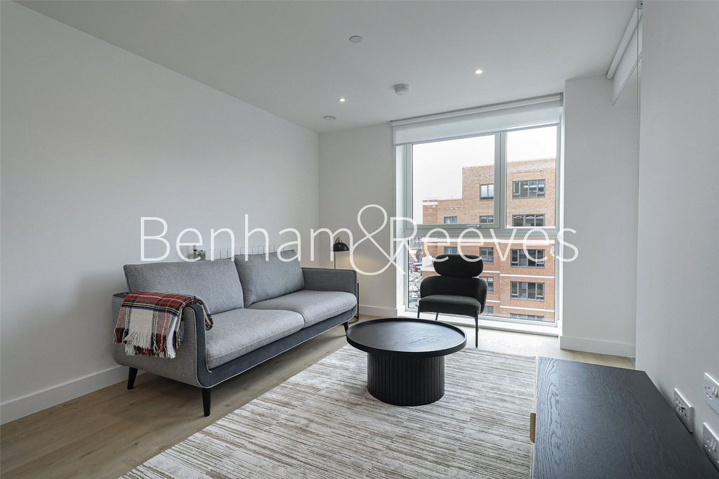 Property photo 1 of 14 Picture No. 02