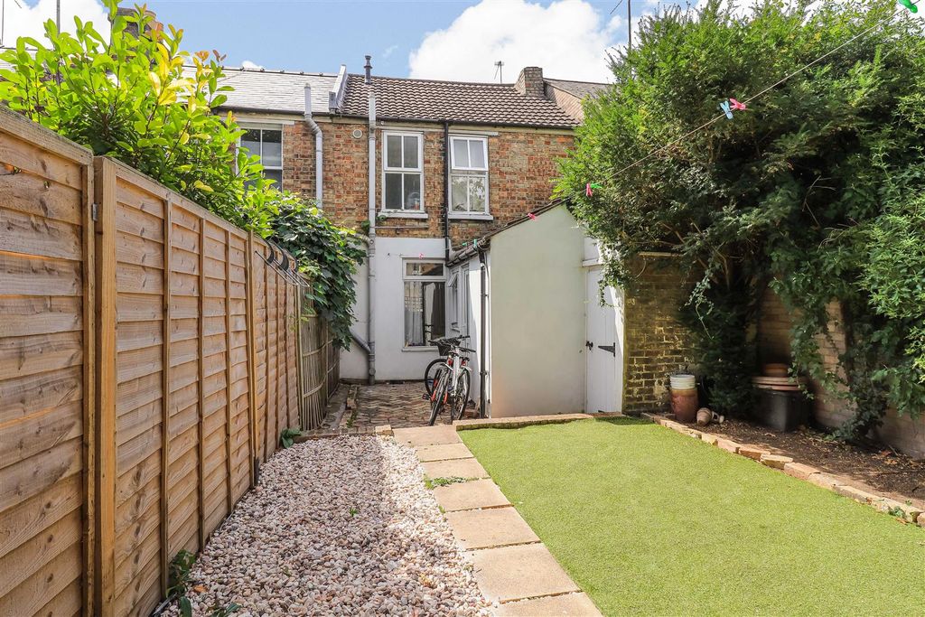 Property photo 2 of 16 Img_6326.Jpg
