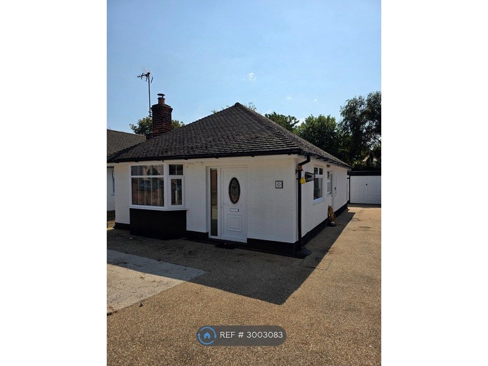 Property photo 1 of 32