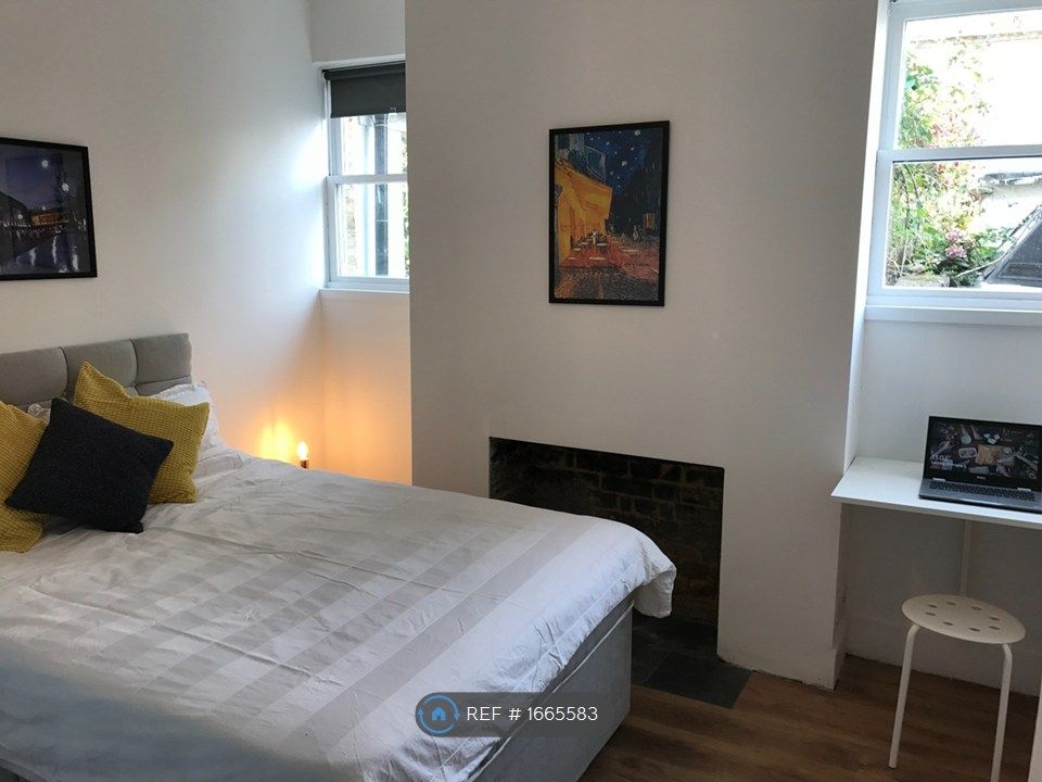 Property photo 2 of 8