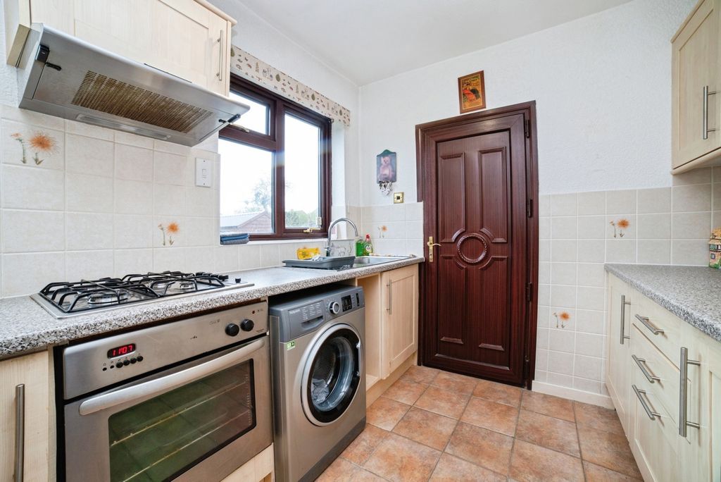 Property photo 3 of 15 Pbox-Img.Jpg