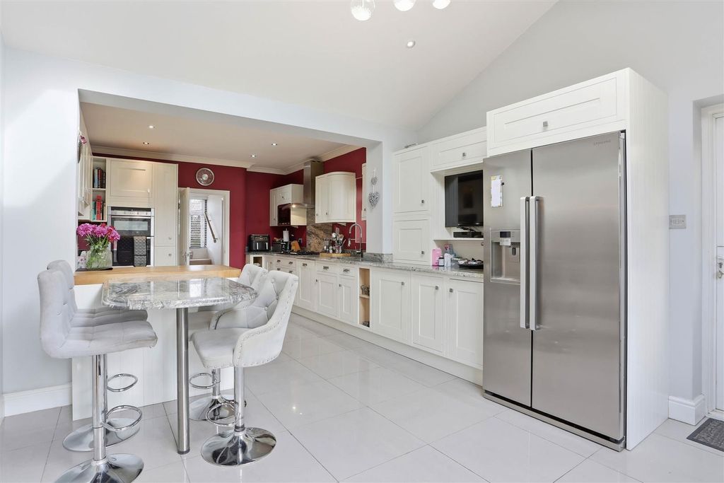 Property photo 3 of 29 635814078  - -25.Jpg