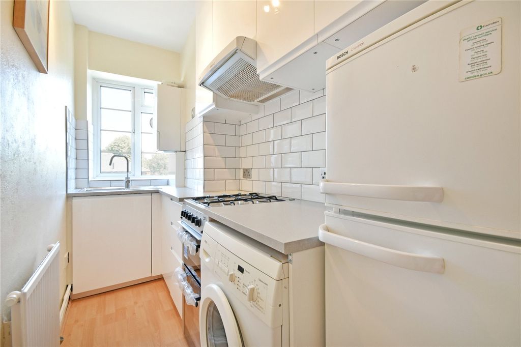 Property photo 2 of 11 Picture No. 10
