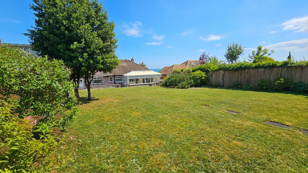 Property photo 2 of 30