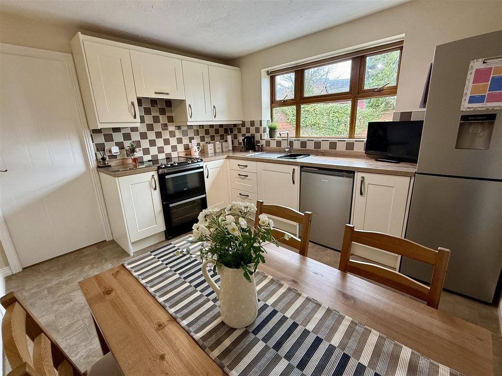 Property photo 3 of 33 Img_9057.Jpeg