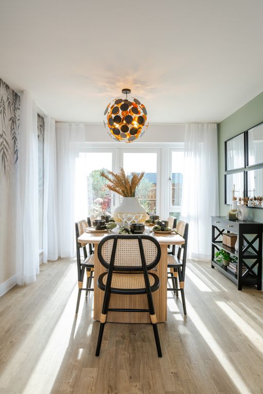 Property photo 3 of 10 Showhome Photography