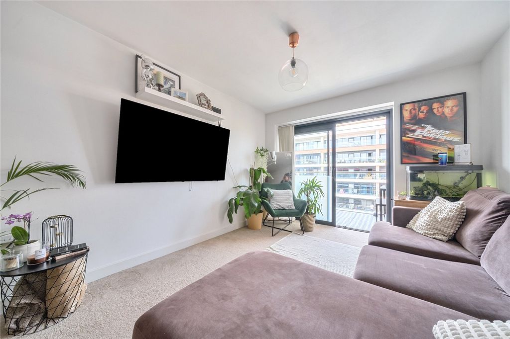 Property photo 2 of 11 Picture No. 12