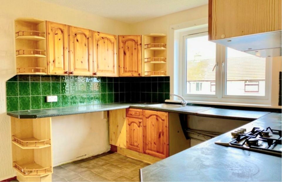 Property photo 2 of 15