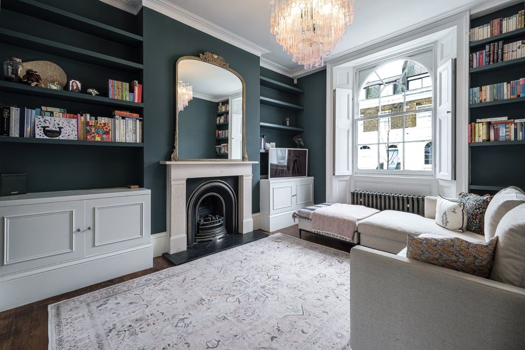 Property photo 2 of 29