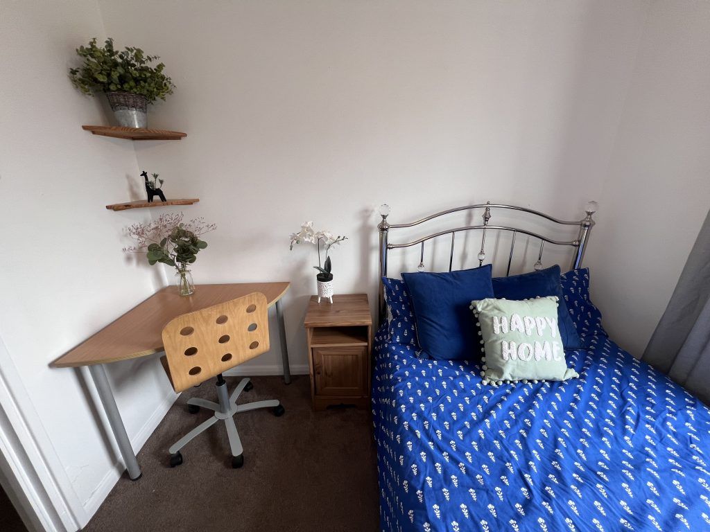 Property photo 1 of 4