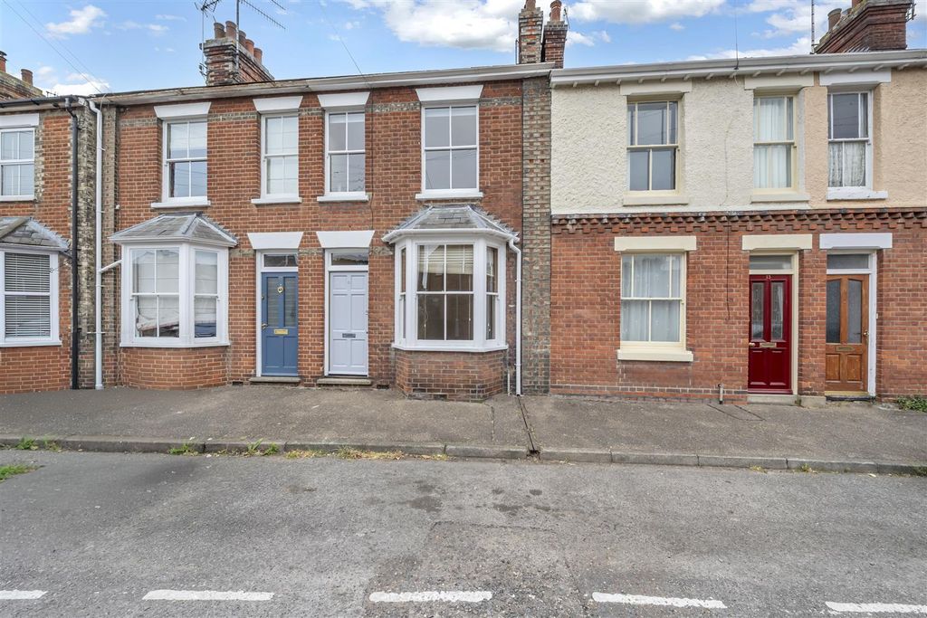 Property photo 1 of 16 Dcp_1104-2.Jpg