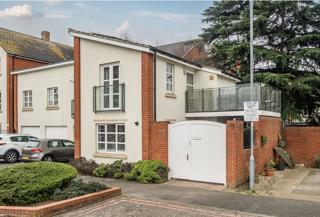 Property photo 1 of 21 1418569-20-69A033...