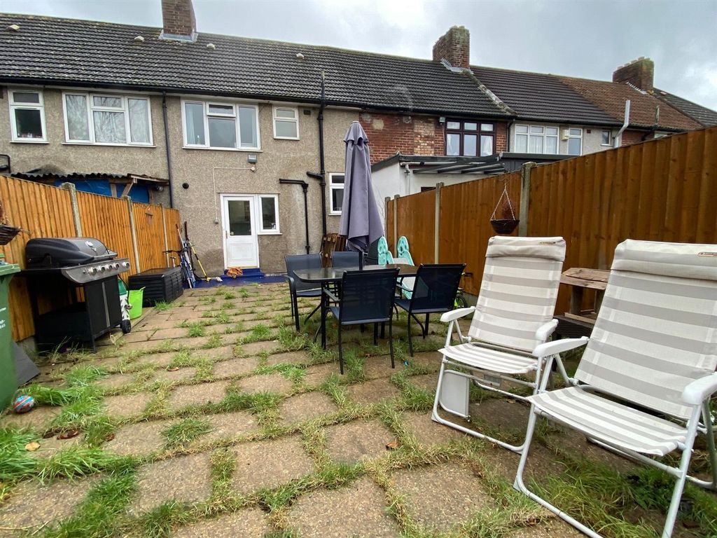 Additional image 16 of 2 bed terraced house for saleBeverley Road, Dagenham RM9