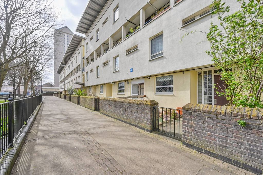 Property photo 2 of 7