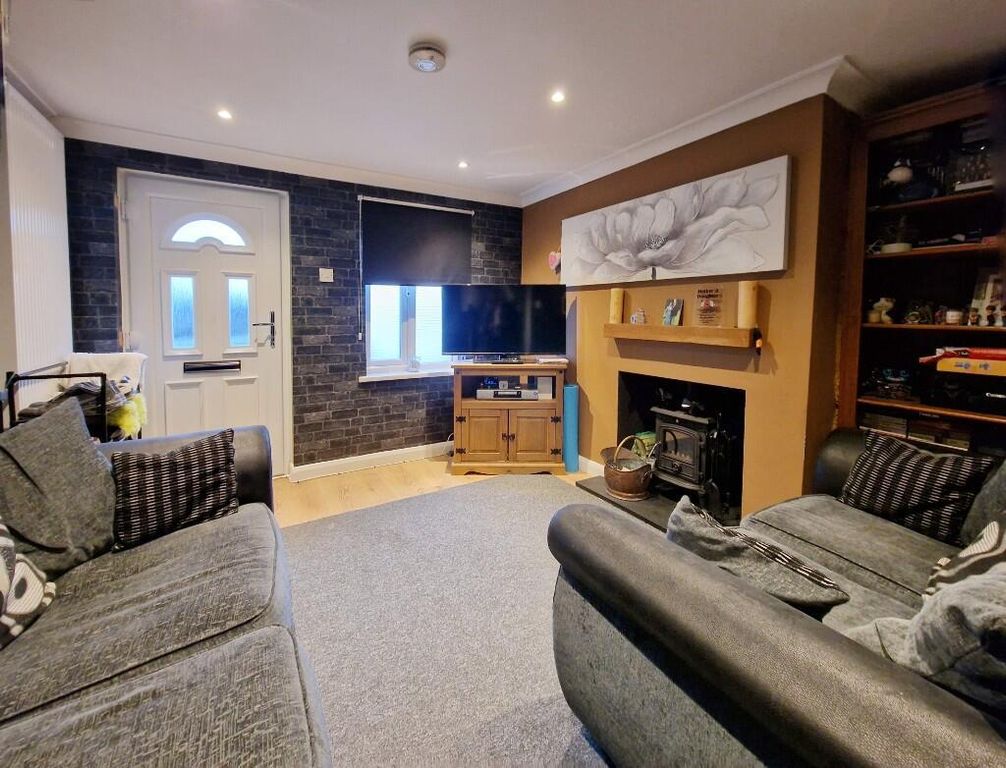 Property photo 1 of 8 1.Jpeg