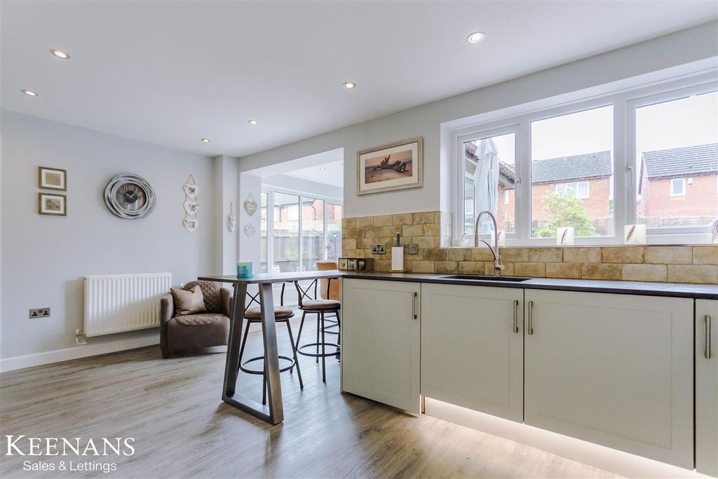 Property photo 3 of 35 2.Jpg