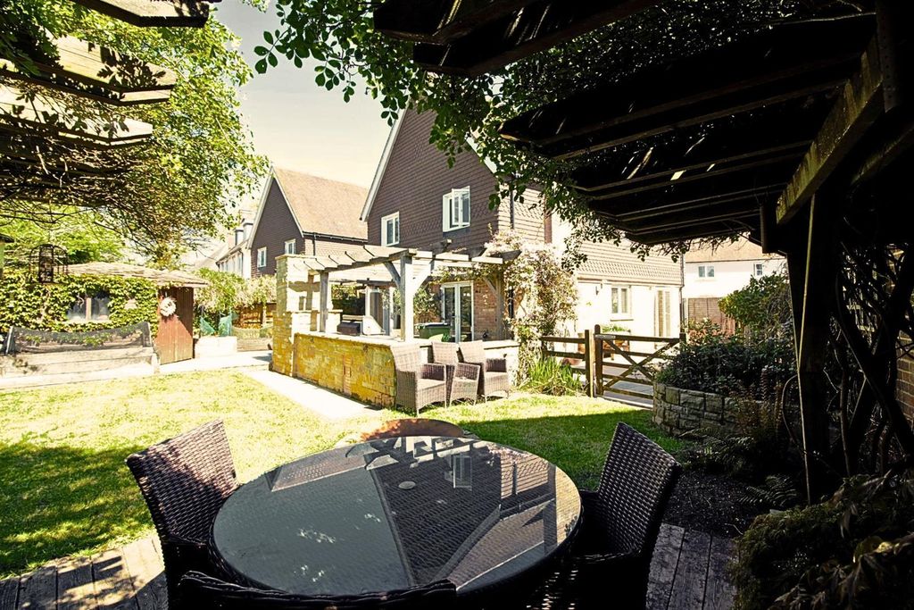 Property photo 1 of 38 45.Jpg