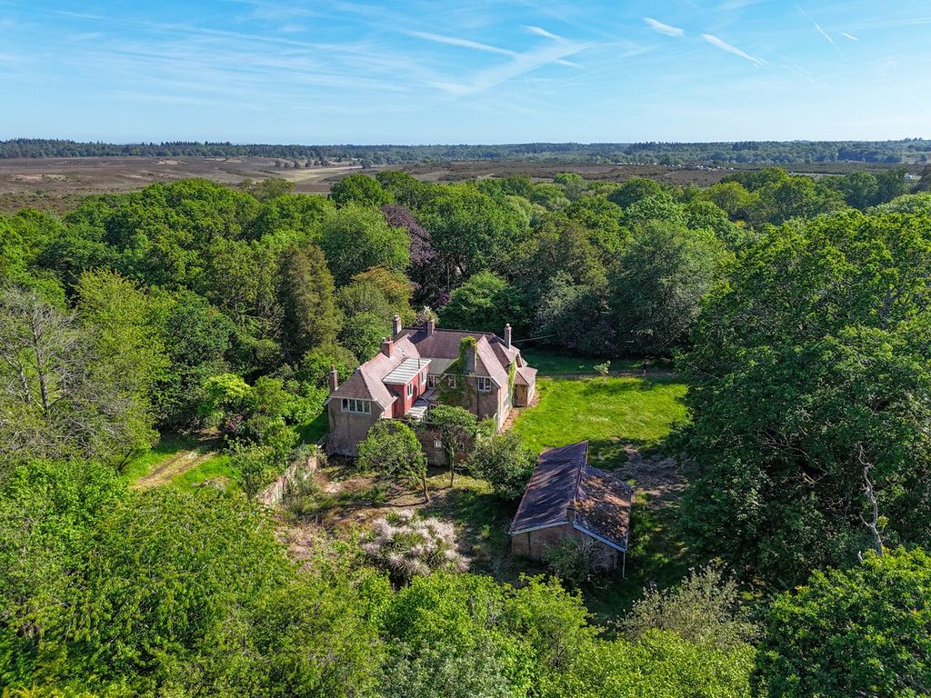 Property photo 1 of 22