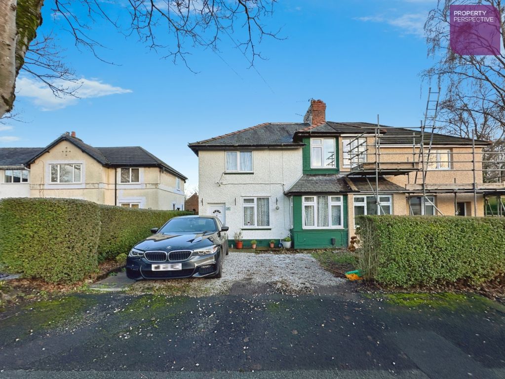 Property photo 1 of 12 External