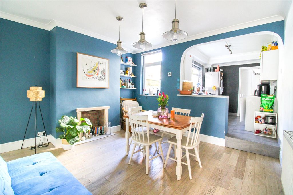 Property photo 1 of 12 Picture No. 02