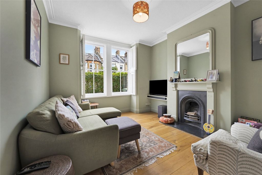Property photo 2 of 15 Picture No. 05