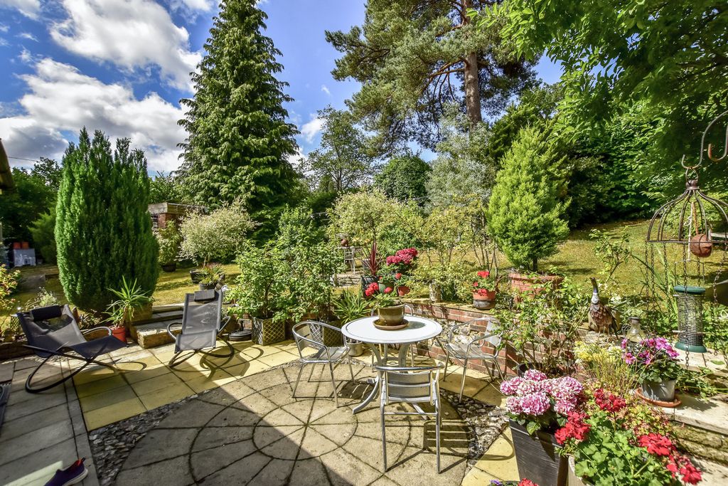 Property photo 2 of 38