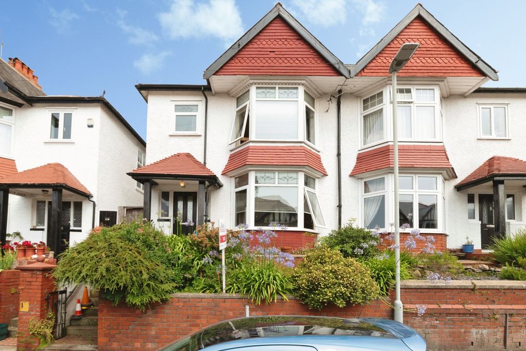 Property photo 1 of 17 Pbox-Img.Jpg