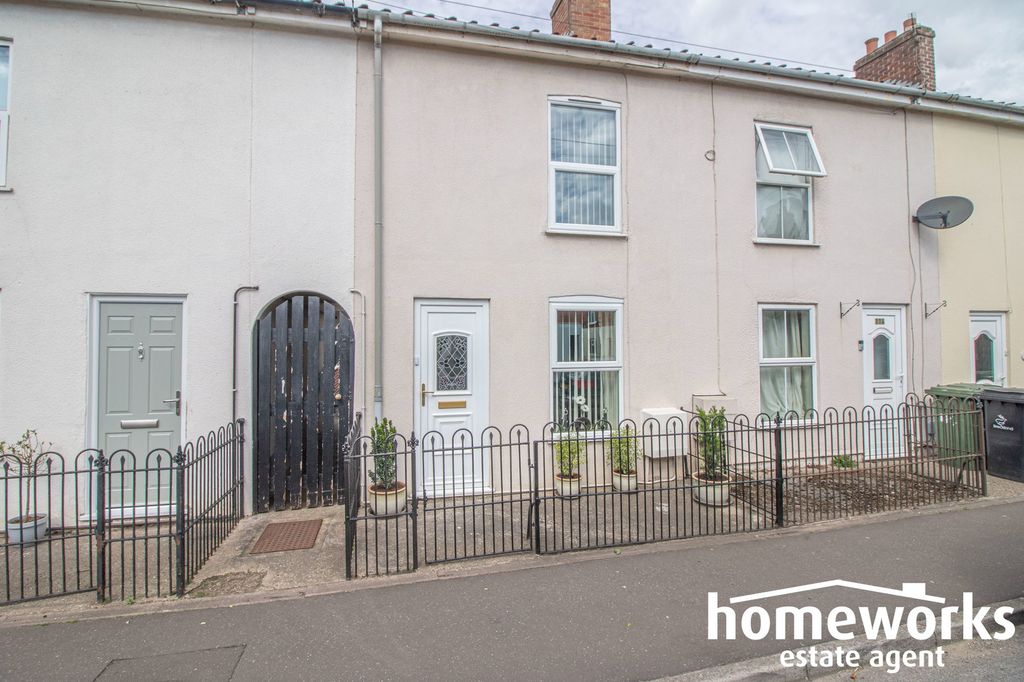 Property photo 1 of 13
