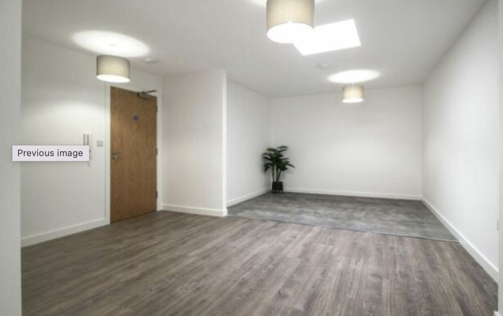 Property photo 3 of 5