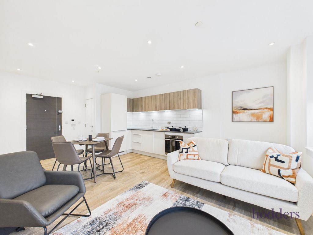 Property photo 3 of 8 Picture No. 15