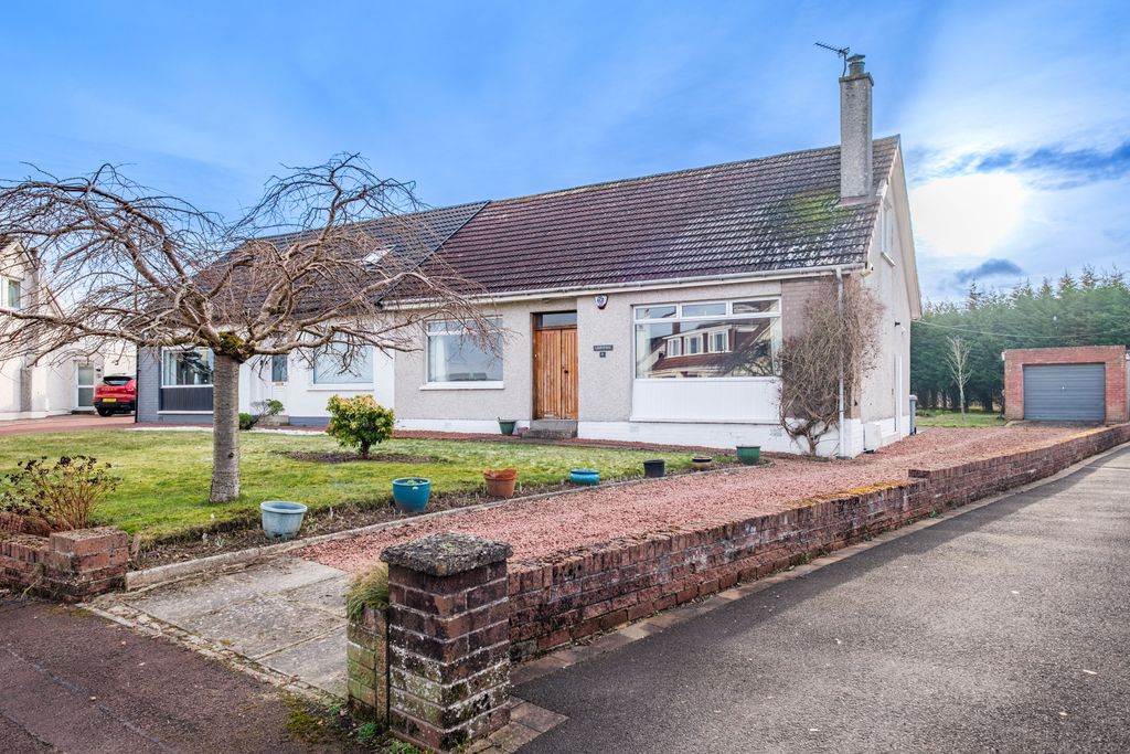 Property photo 1 of 35