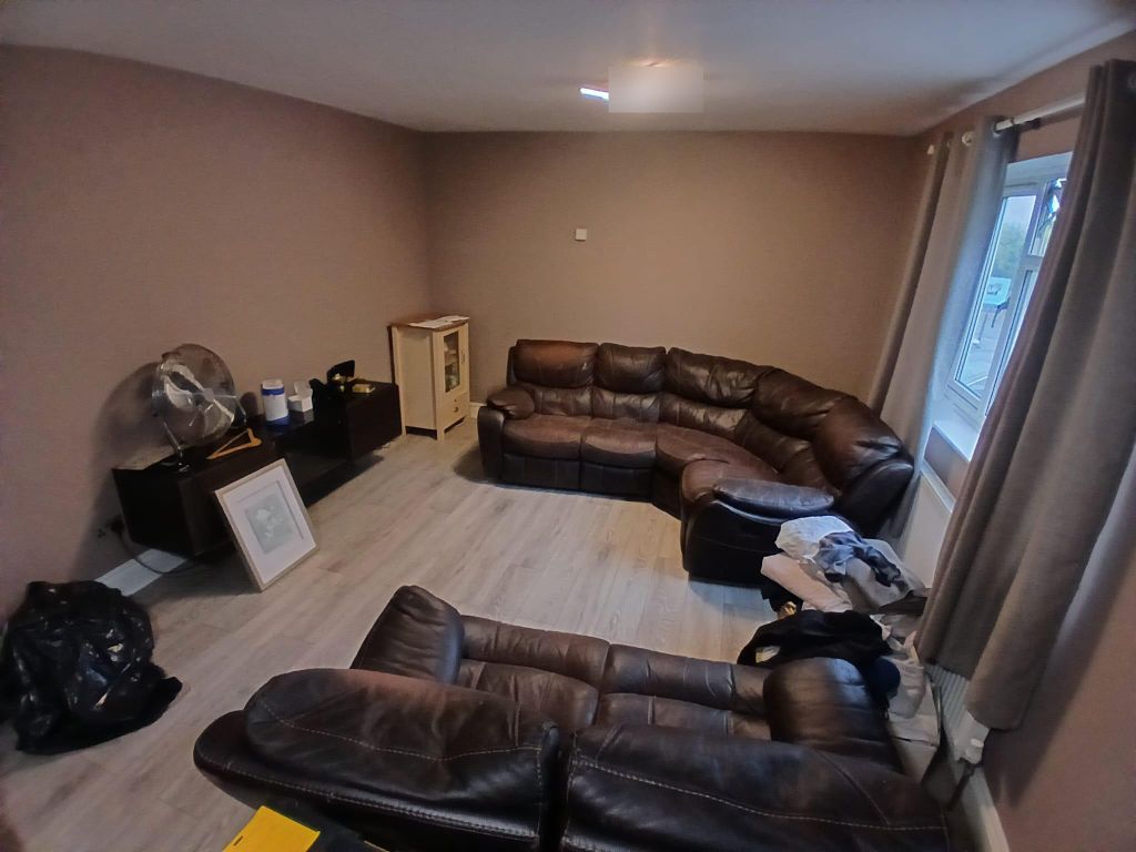 Property photo 2 of 9 Photo 1