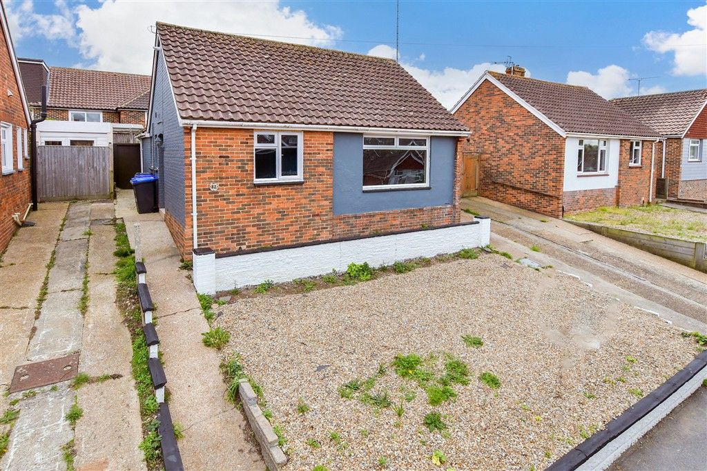 Property photo 2 of 13 External (Brochure)