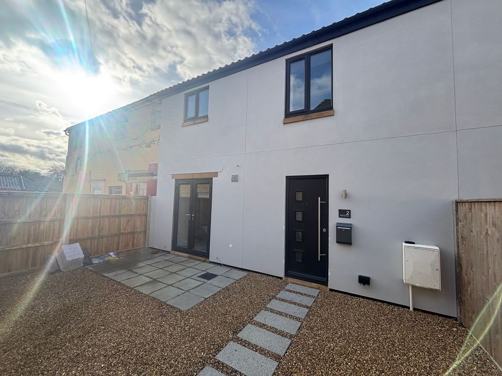 Property photo 1 of 7 Image