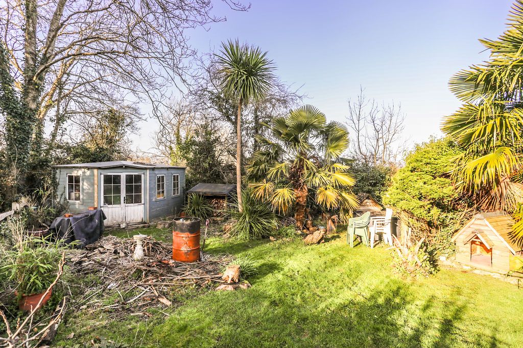 Property photo 2 of 22 Photo 22