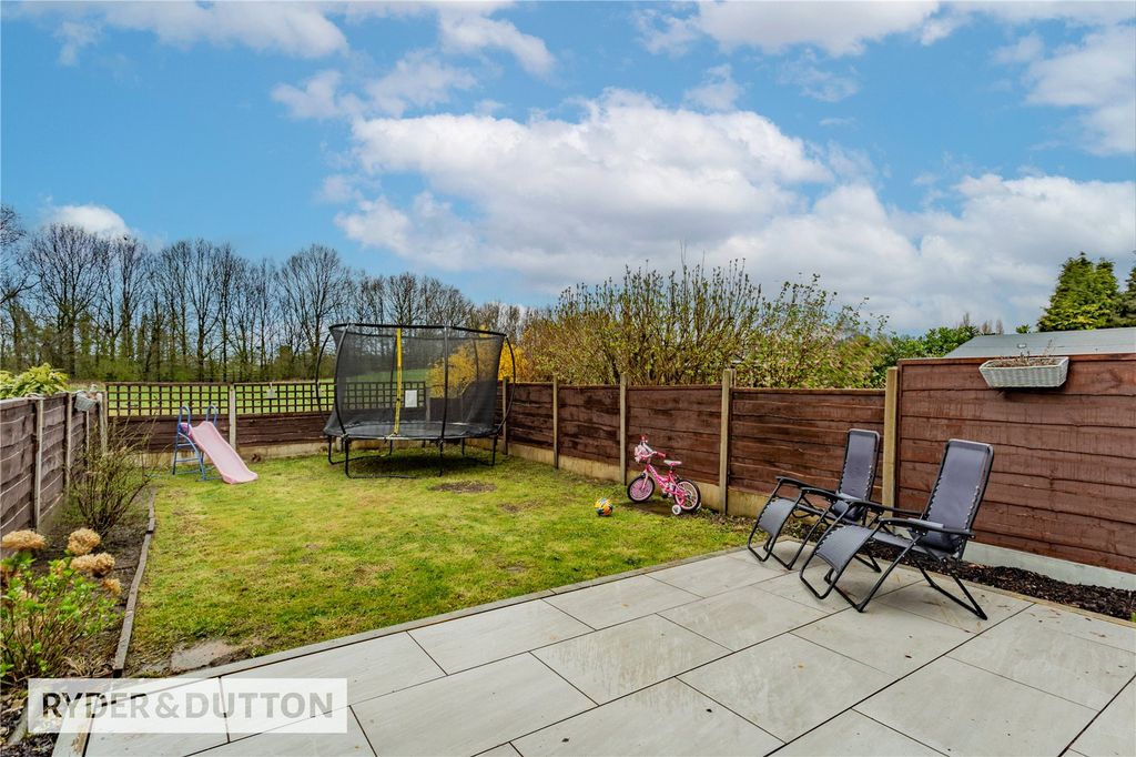 Property photo 1 of 24 Picture No. 21