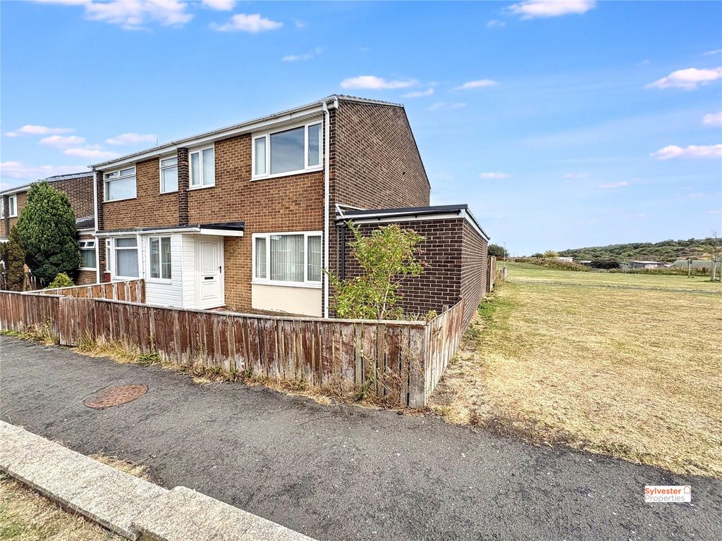 Property photo 2 of 13 Picture No. 12