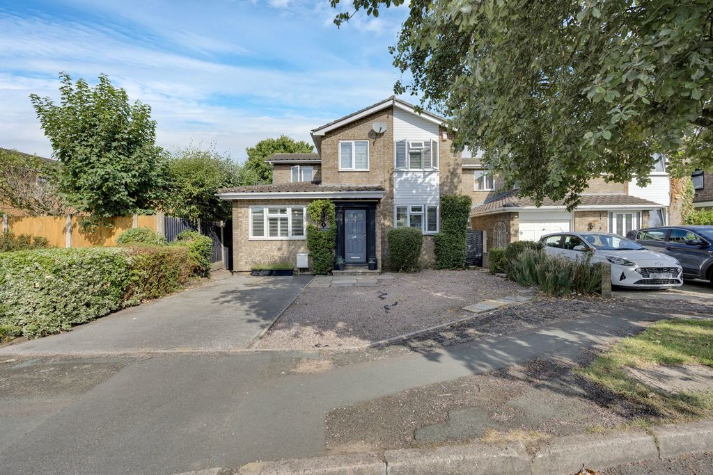 Property photo 1 of 41
