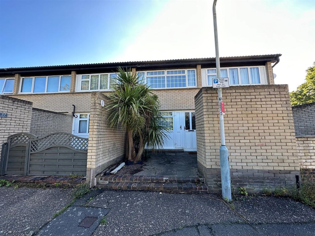 Property photo 1 of 15 38 Front.Jpg