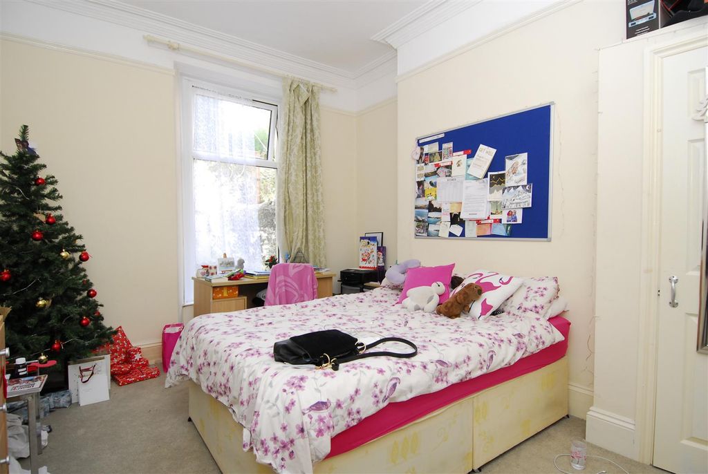 Property photo 2 of 7 21Southerntce004.Jpg