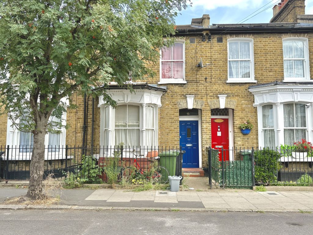 Property photo 1 of 12