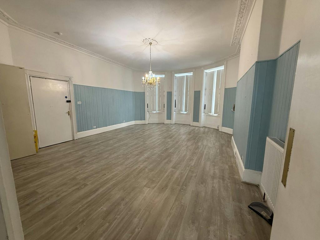 Property photo 2 of 5 661.Jpg