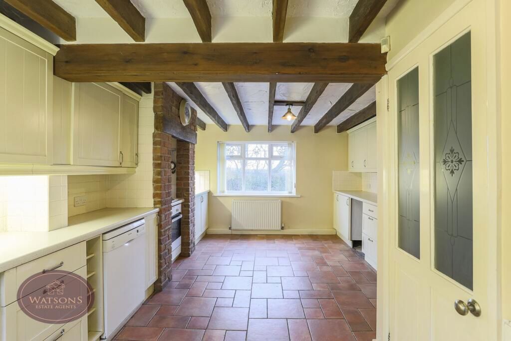 Property photo 2 of 27