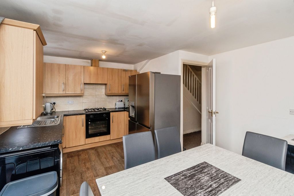 Property photo 3 of 14 Pbox-Img.Jpg