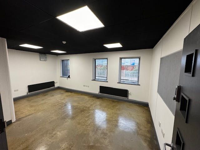 Property photo 3 of 6 Img_2980.Jpg