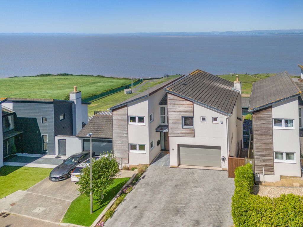 Property photo 1 of 33