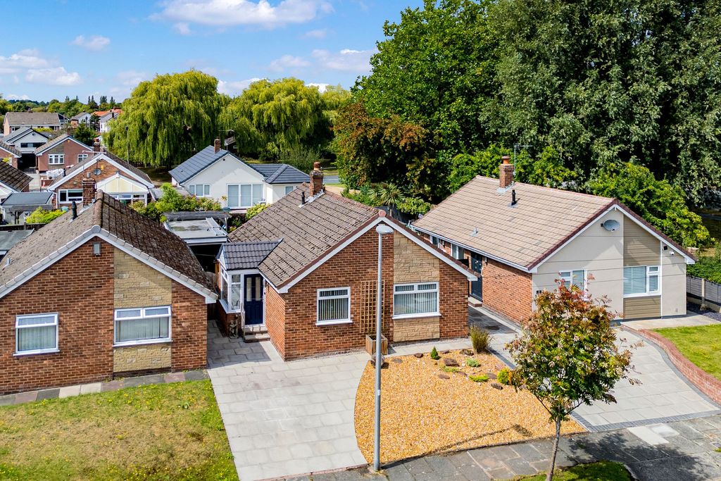 Property photo 1 of 29